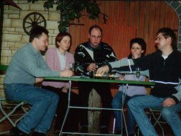 Theater 2003 - Dreistes Stück im Greisenglück